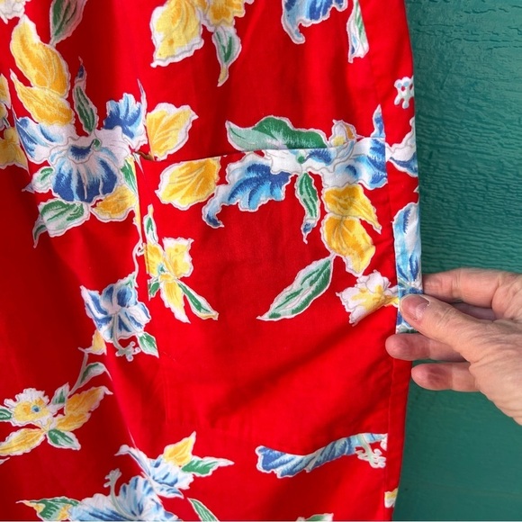 TRADITIONAL HAWAIIAN MUU-MUU FLORAL PRINT DRESS WITH POCKETS SIZE LARGE - Picture 4 of 7